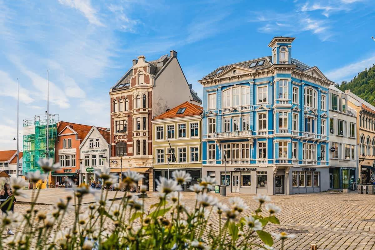 Dinbnb Apartments I Charming 3-Bedroom In The Heart Of The City Берген Экстерьер фото